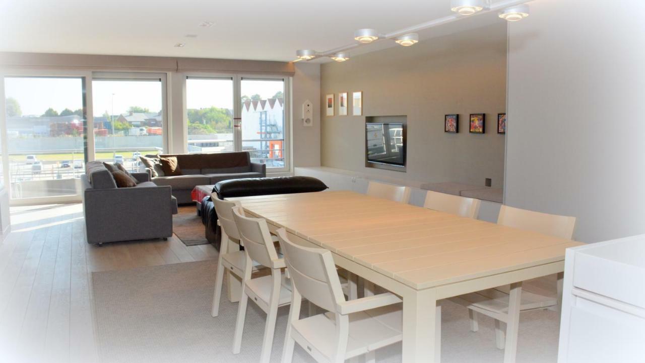 Apartmán Puerto Colon Ieper Exteriér fotografie